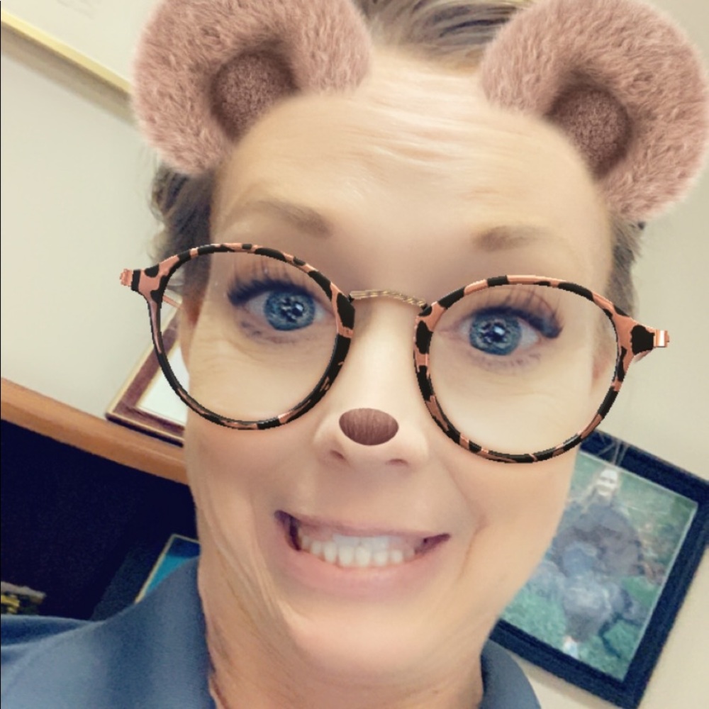 Meet your Posher, Kellie